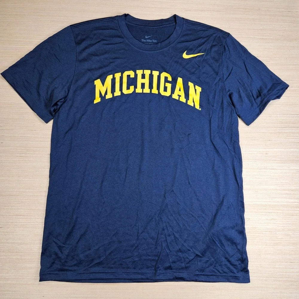 Nike michigan shirt
